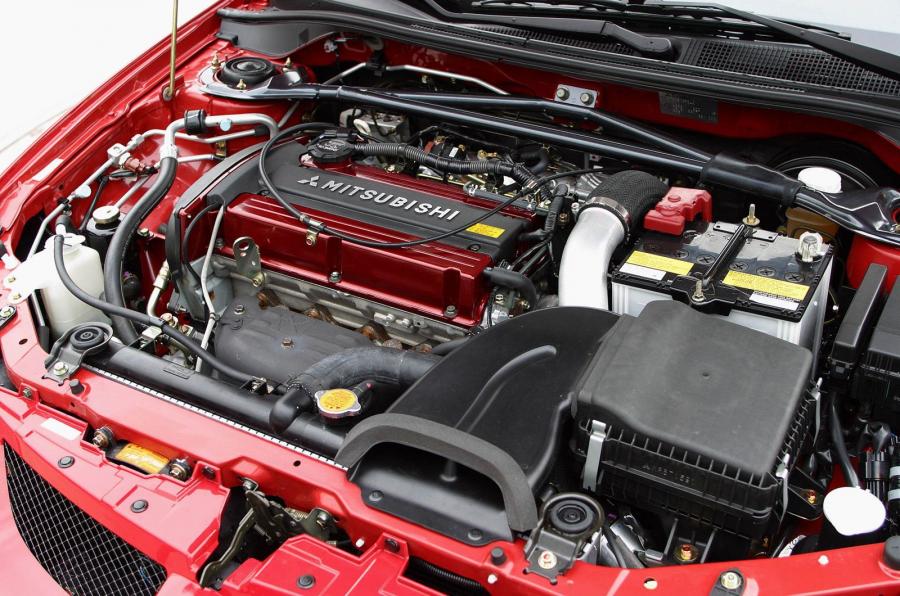  Mitsubishi Lancer Evolution VIII 2003 года  (фото 3 из 58)